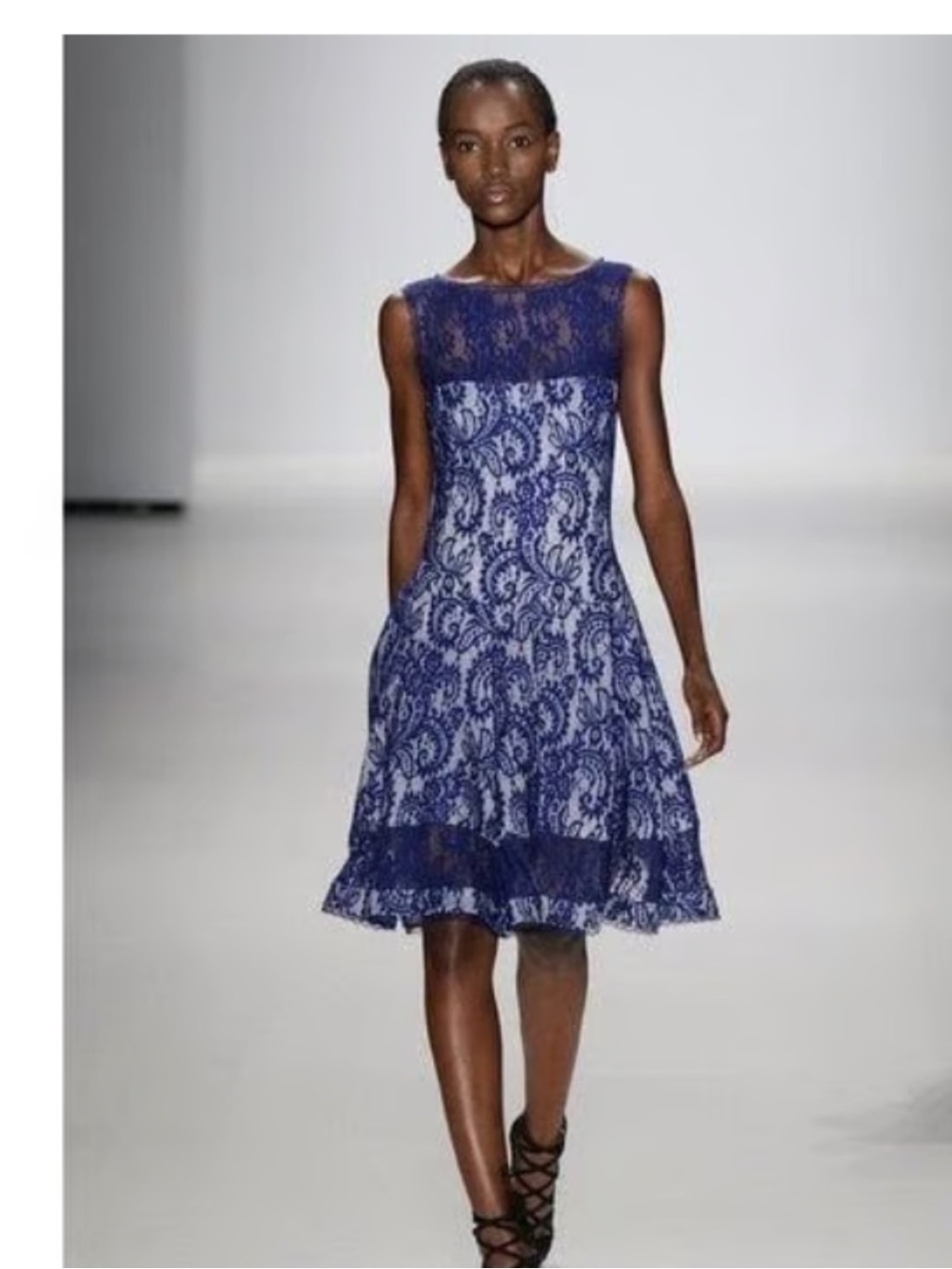 Tadashi Shoji Blue/Ivory Floral Lace Overlay Lined A-Line Dress, S